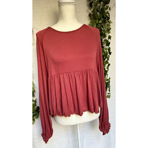 New Altar'd State Red Cropped Ruffled Long Sleeve Top Women's Medium - Picture 1 of 11